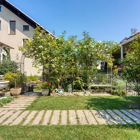 Royal Garden Apartamento