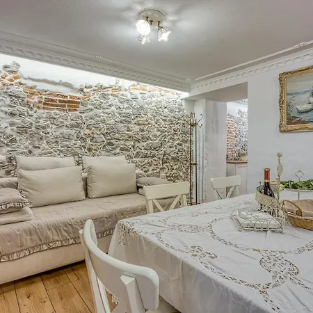 Royal Garden Апартаменты