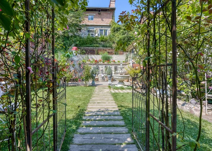 Apartman Royal Garden *