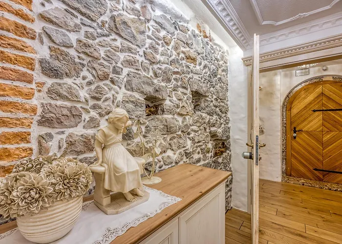 Royal Garden דירה *