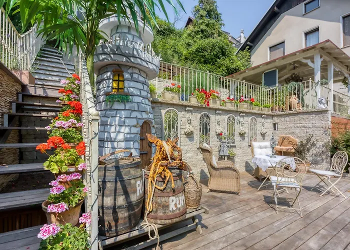 Royal Garden דירה