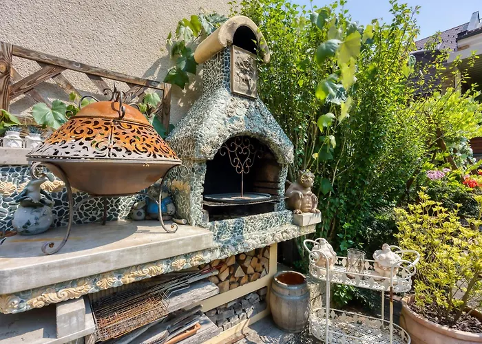 Royal Garden Skofja Loka