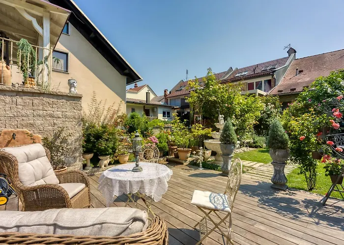 Apartman Royal Garden *